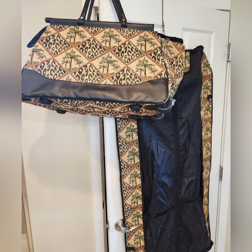 Animal Print Rolling Luggage Set